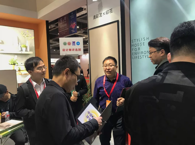 祝賀萬(wàn)磊 | 上海建博會(huì)首日,萬(wàn)磊獲TOP品牌之譽(yù)!